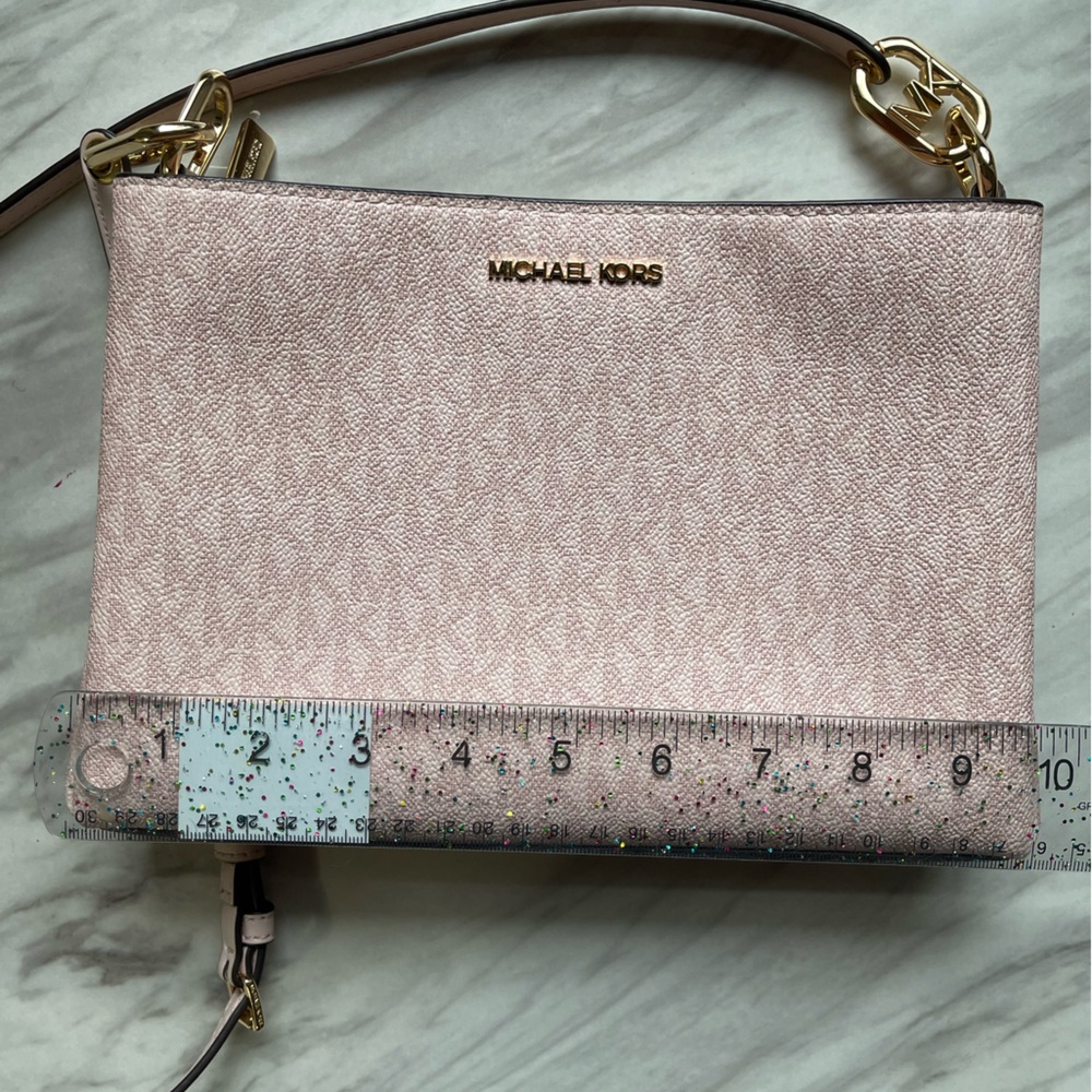 Michael Kors crossbody